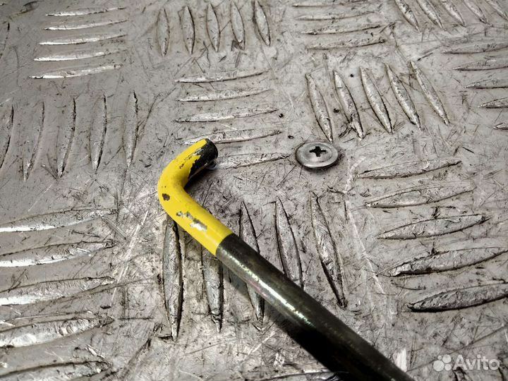 Упор пола багажника Ford Focus 1 универсал