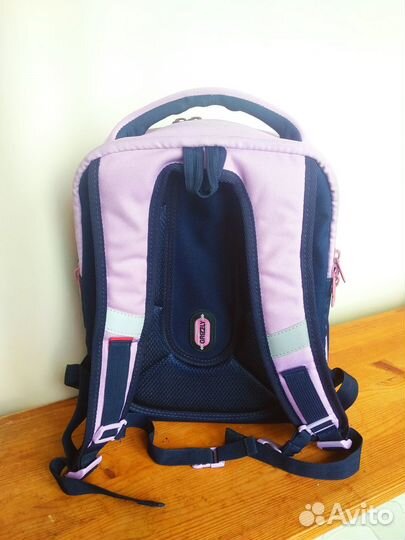 Школьный рюкзак Grizzly 1-3 класс для девочки