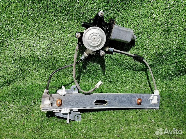 Стеклоподемник задний правый mazda Tribute EP3W