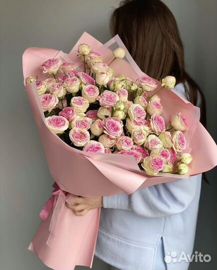 Цветы кустовые розы