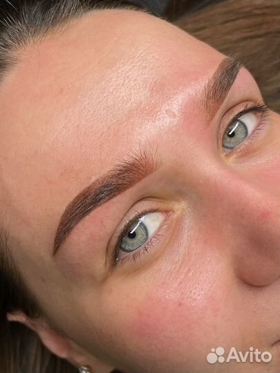 Перманент бровей