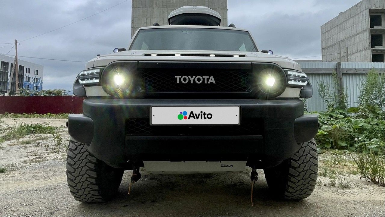 Toyota FJ Cruiser: фото из отзыва