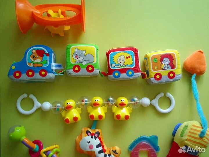 Игрушки погремушки