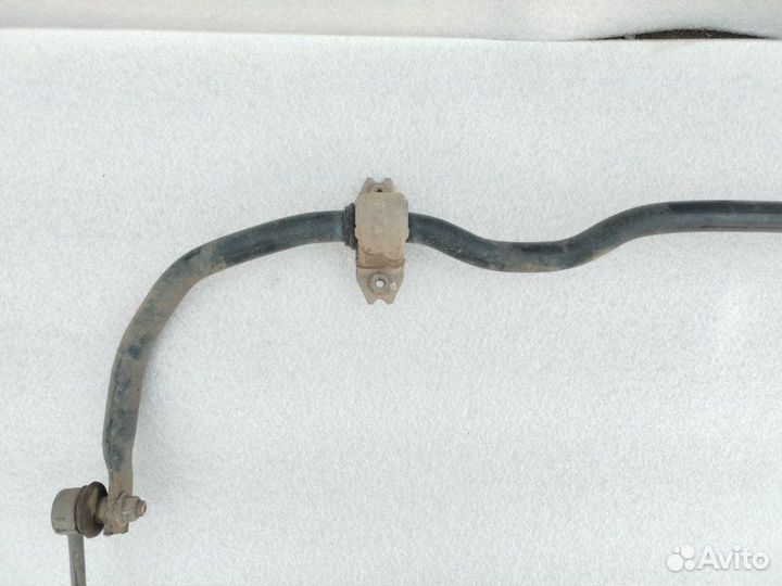 Стабилизатор передний Volkswagen Passat B7 cdab