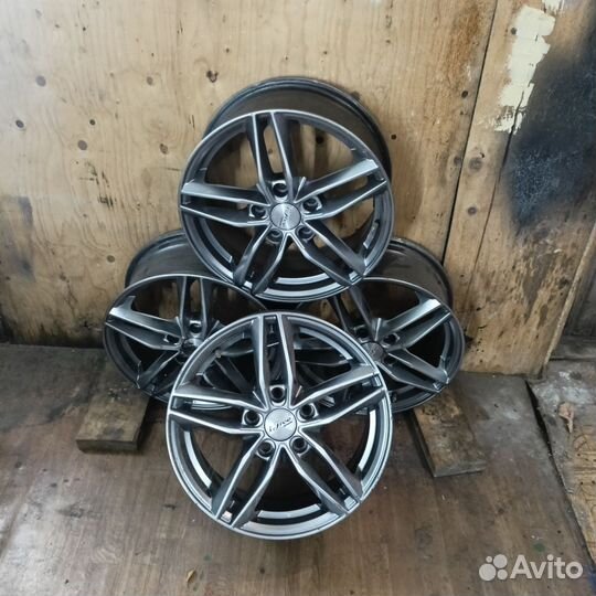 Диски литые р 16 5 на 114