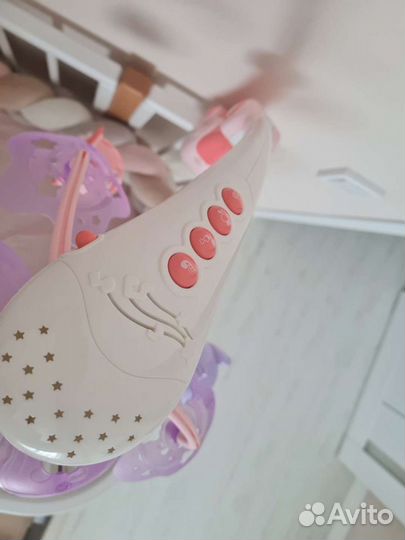 Музыкальная карусель для детской кроватки