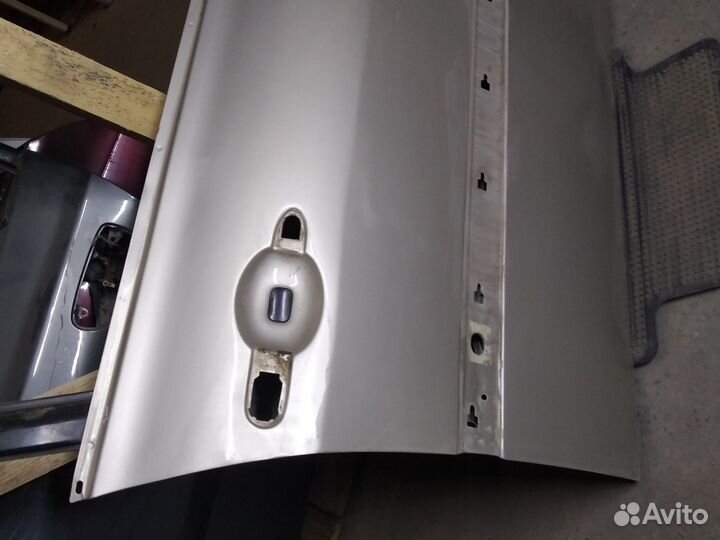 Дверь передняя правая Renault Megane II