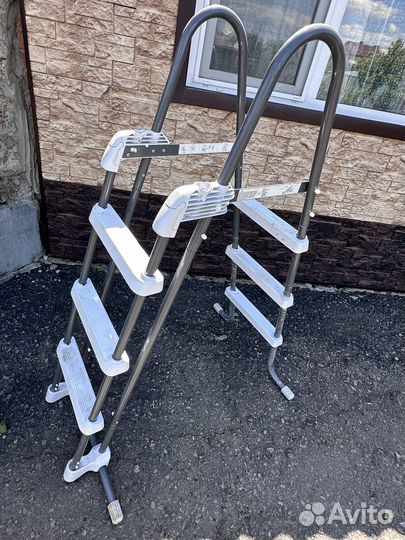 Лестница для каркасного бассейна бу