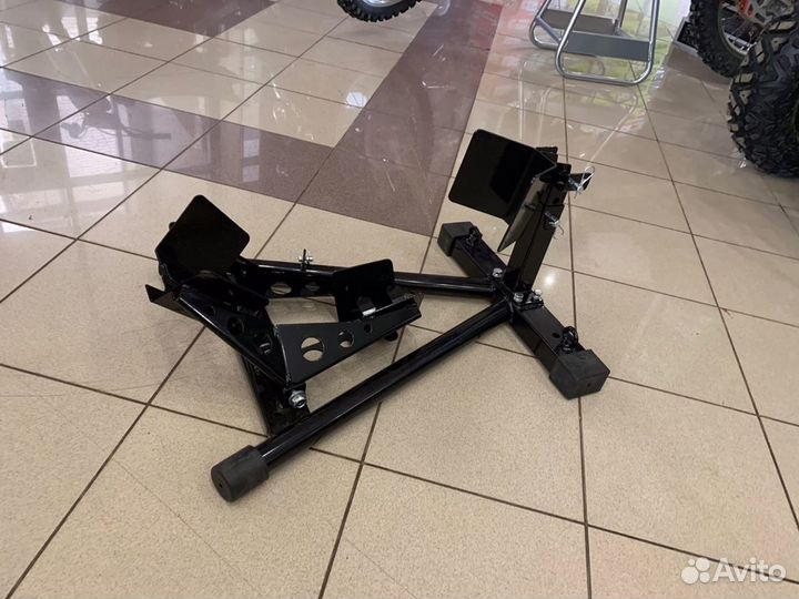 Ловушка фиксатор переднего колеса