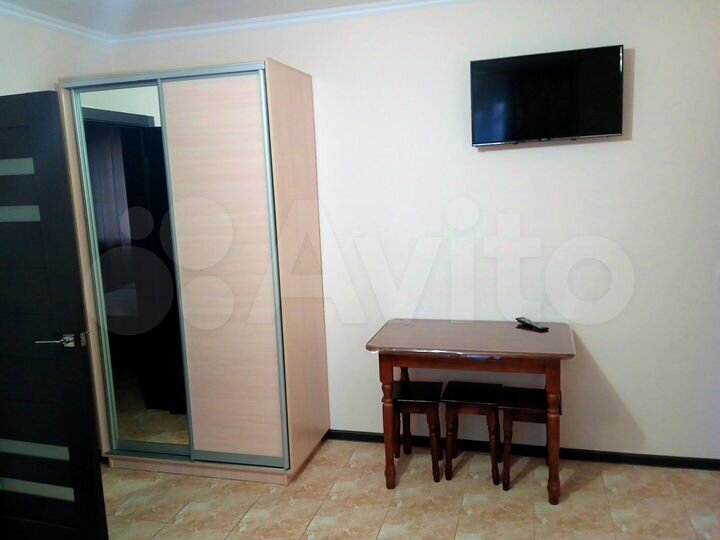 Комната 30 м² в 4-к., 1/2 эт.