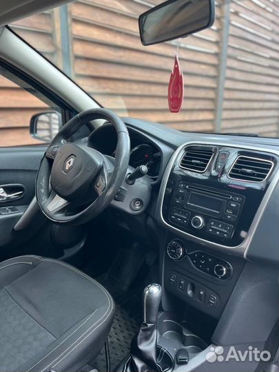 Renault Sandero 1.6 МТ, 2016, 200 000 км