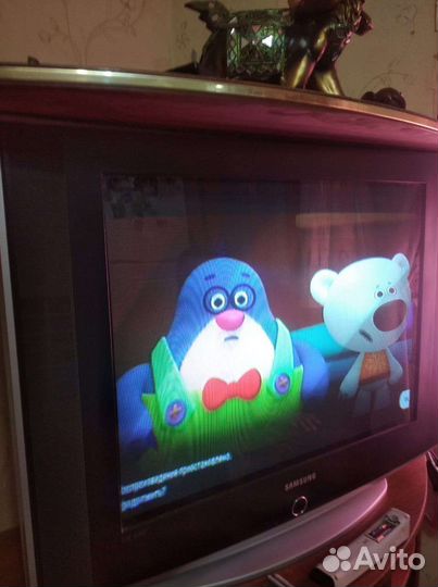 Телевизор samsung