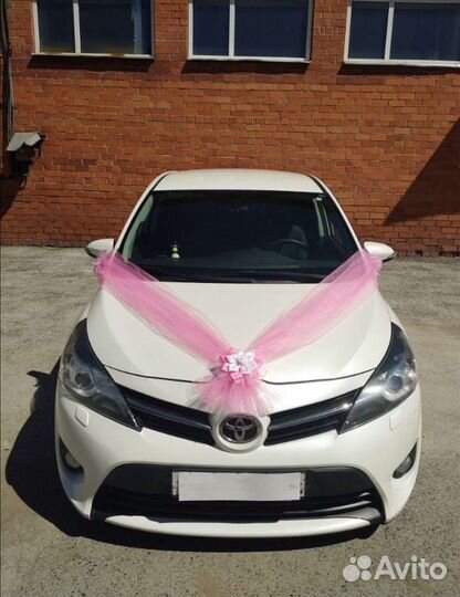 Лента на капот свадебного автомобиля