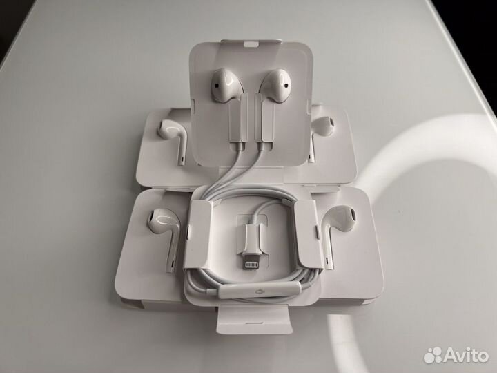 Наушники Apple EarPods Lightning Оригинал