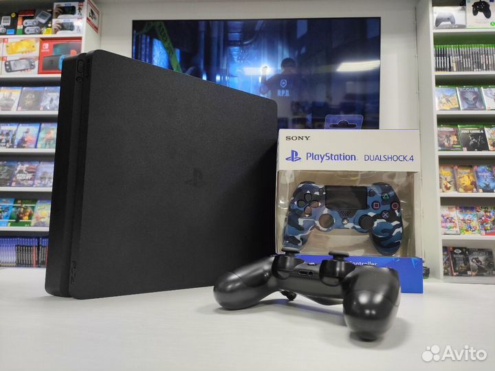 Sony PS4 Slim + 2 геймпада и 92 игры