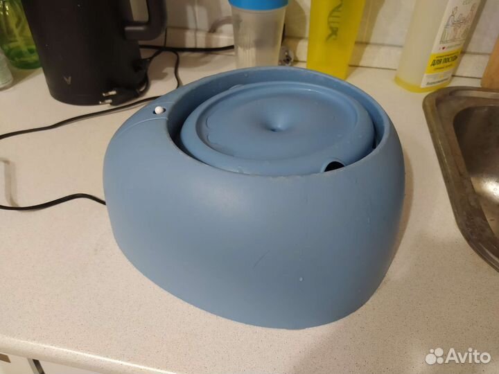 Поилка-фонтан для кошек и собак PET fountain Б/У