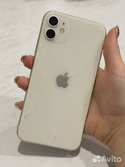 iPhone 11, 128 ГБ