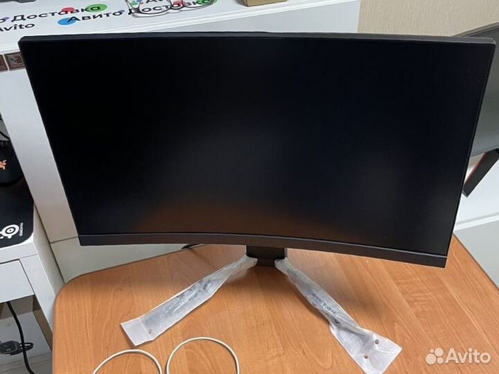 MSI Optix MAG241CP 144Hz