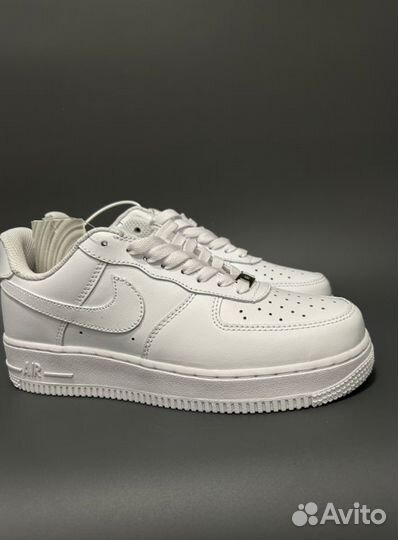 Кроссовки Nike AIR force 1 Белые