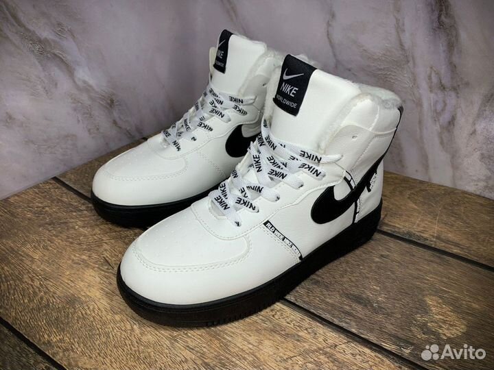 Кроссовки Nike Air Force 1 mid