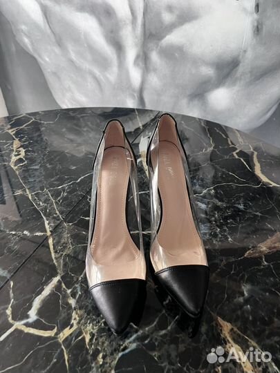 Туфли женские