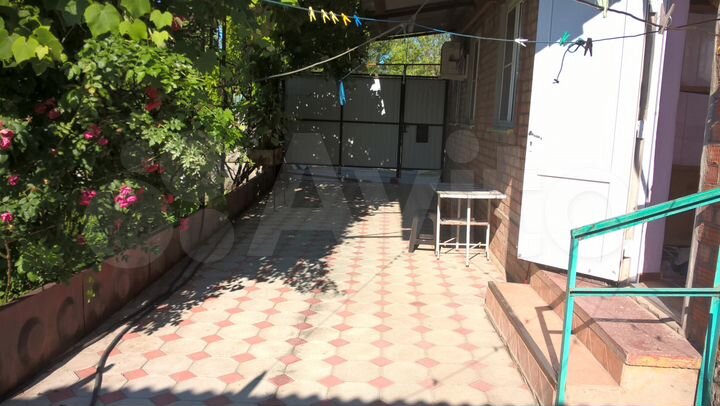 Дом 35 м² на участке 4 сот.