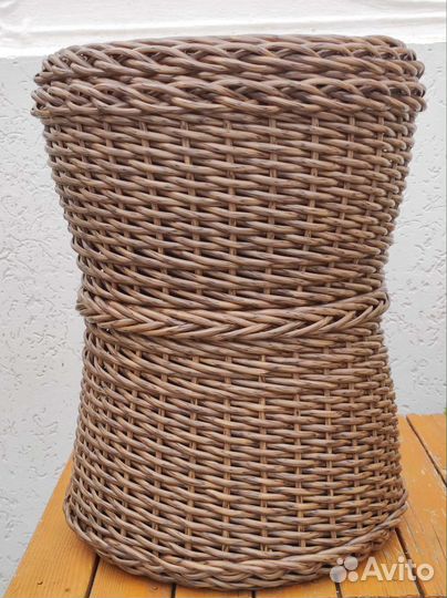 Корзина плетеная