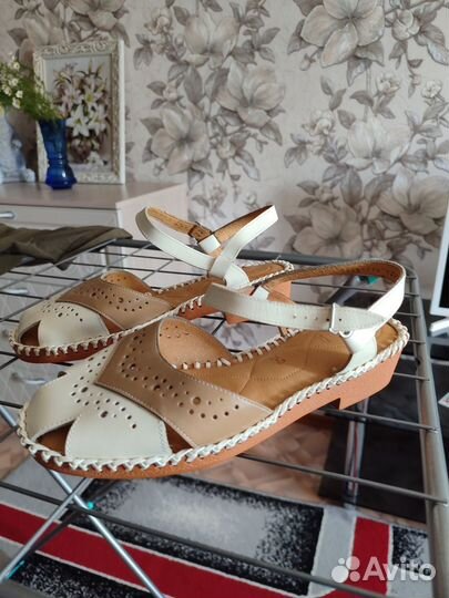 Сандалии