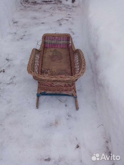 Санки детские плетеные
