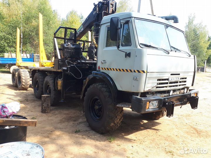 НефАз 4208 с КМУ, 2003