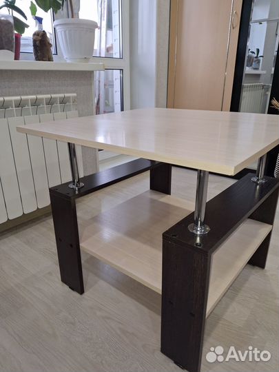 Журнальный столик бу