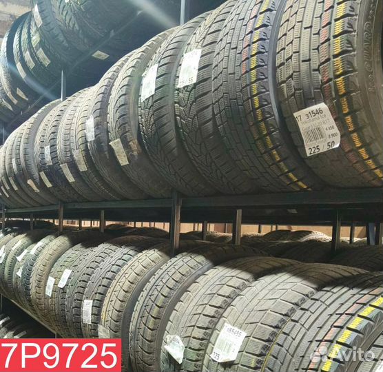 Nokian Tyres Hakkapeliitta 8 215/55 R17 93L