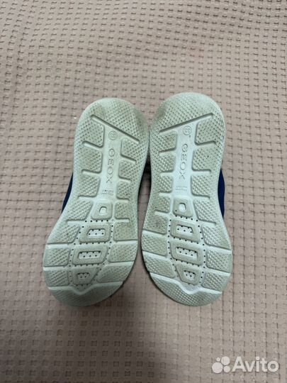 Кроссовки для девочки geox 33