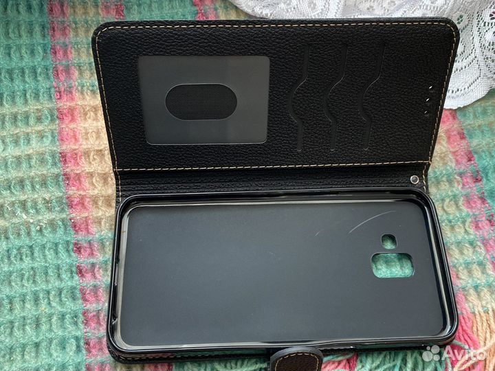 Чихол на самсунг J6+