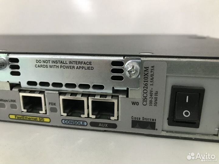 Маршрутизатор Cisco 2610