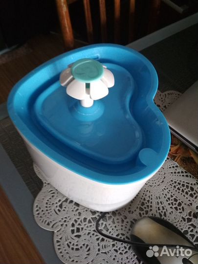 Фонтанчик поилка для животных