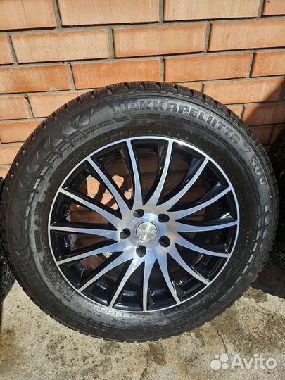 Комплект зимних колёс 235/60 R18