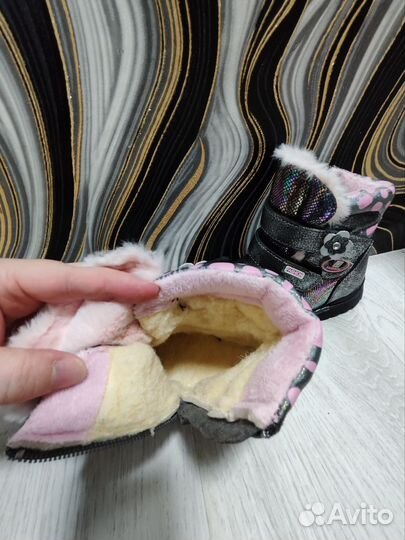 Ботинки для девочки 25р