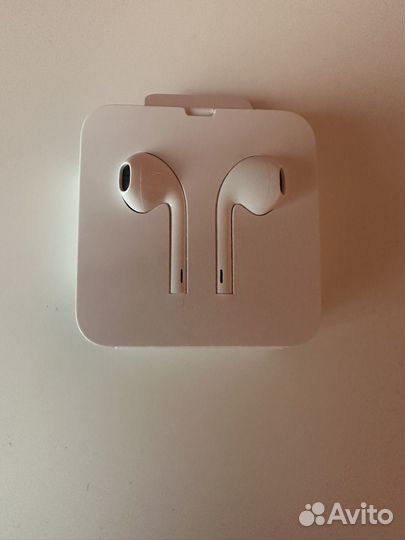 Наушники earpods