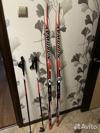 Беговые лыжи с ботинками