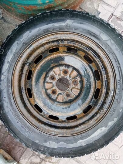Maxxis SP3 Premitra Ice 185 R14