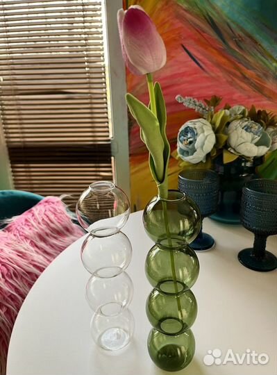 Стеклянная ваза шарики