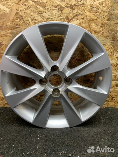 Диск литой r16 4*100
