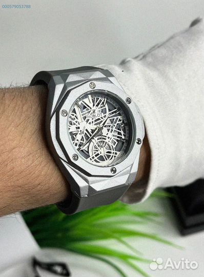 Часы наручные Hublot WHB3 серебро (Арт.99400)