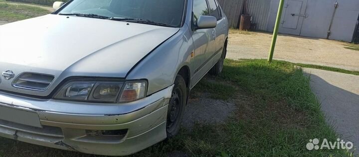 Nissan Primera 2.0 AT, 1997, битый, 400 000 км