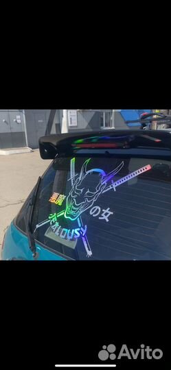 Наклейка на авто
