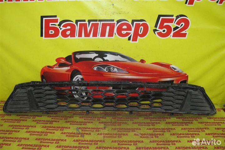 Kia Cee'd 3 2018 решетка переднего бампера