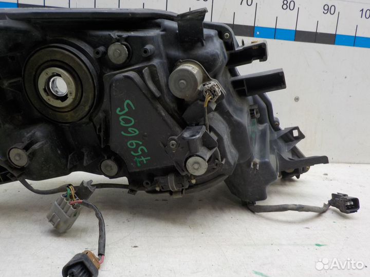 Фара левая Toyota Land Cruiser Prado