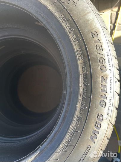 Kumho Ecsta HS51 215/60 R16 99W