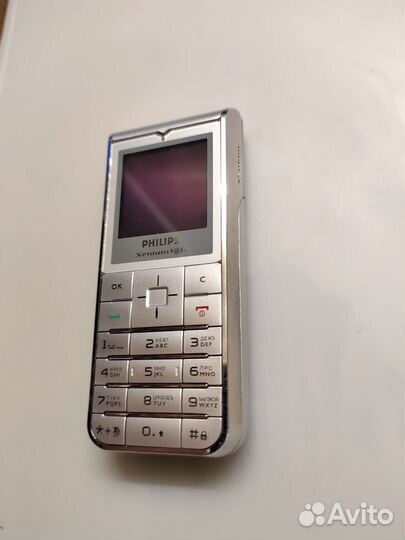 Philips Xenium 9@9a